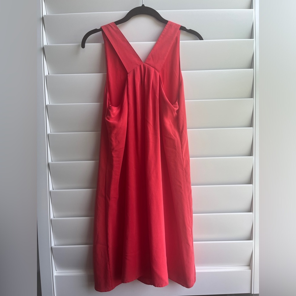 [EUC] CYNTHIA ROWLEY Silk A-line Sleeveless Dress. Size 4 - Picture 3 of 5